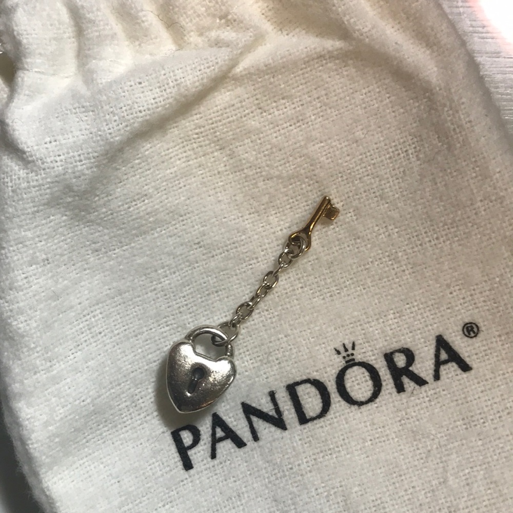 Pandora Key To My Heart Charm - image 5